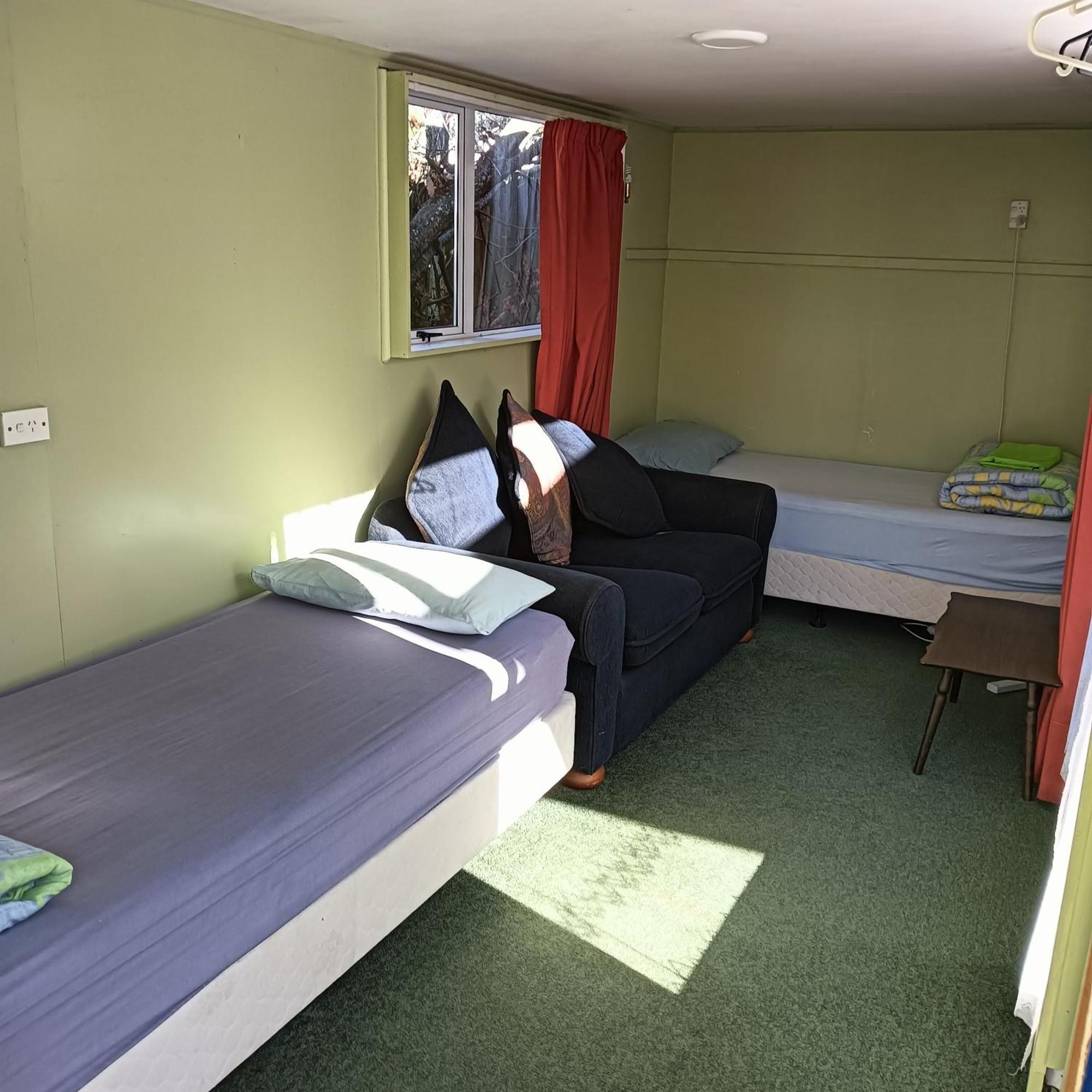 Annies Nirvana Lodge Backpackers Takaka Zewnętrze zdjęcie