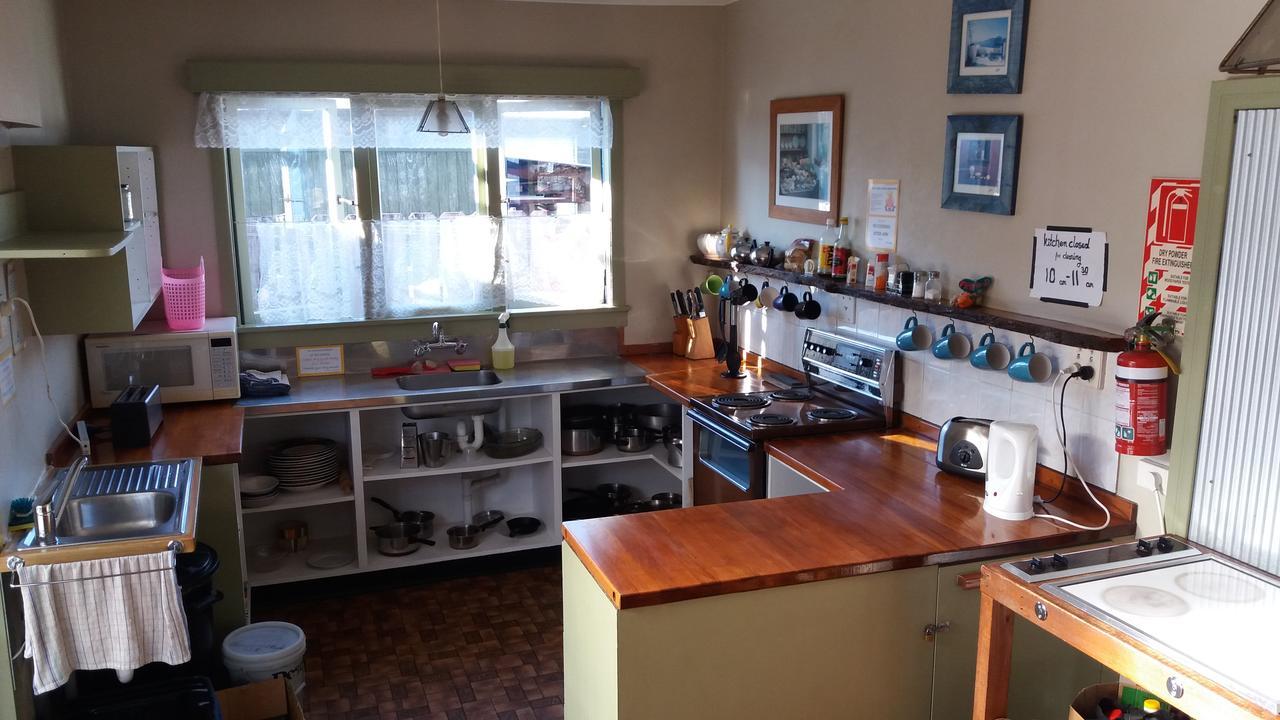 Annies Nirvana Lodge Backpackers Takaka Zewnętrze zdjęcie