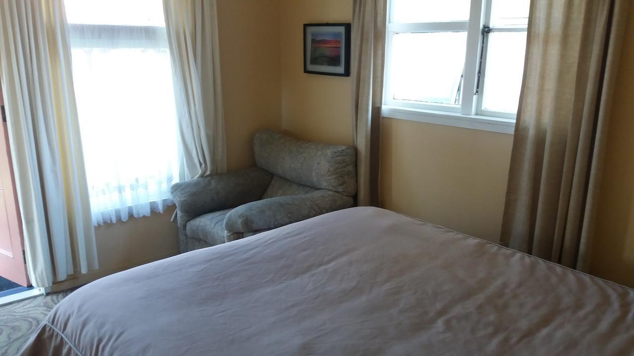 Annies Nirvana Lodge Backpackers Takaka Zewnętrze zdjęcie