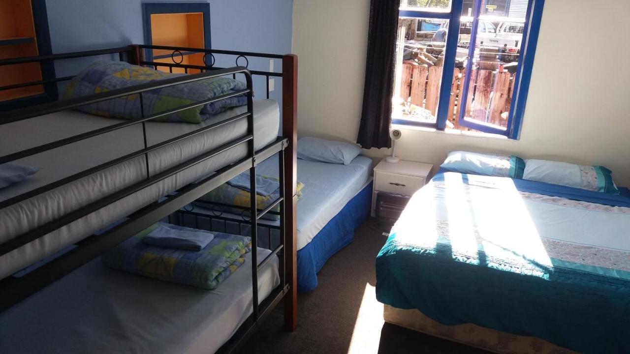 Annies Nirvana Lodge Backpackers Takaka Zewnętrze zdjęcie